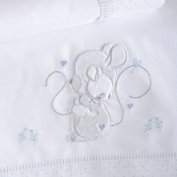 Κουβέρτα Πικέ Βρεφική Με Κέντημα Κούνιας Newborn Hug Me Blue Cotton Rythmos (120x150) 1Τεμ