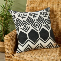 Διακοσμητική Μαξιλαροθήκη Με Κέντημα D0201-7 White Egg (45x45) 1Τεμ