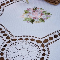 Τραπεζομάντηλο Παραδοσιακό Χειροποίητο 661Α Με Κέντημα White Egg (150x250) 1Τεμ