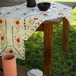 Τραβέρσα 204 Με Κέντημα Polycotton White Egg (40x180) 1Τεμ